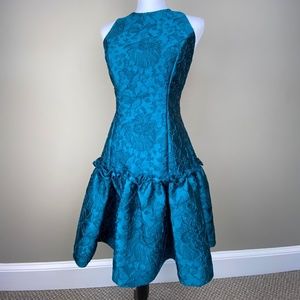 RARE FIND PAMELLA ROLAND NWT  size 6